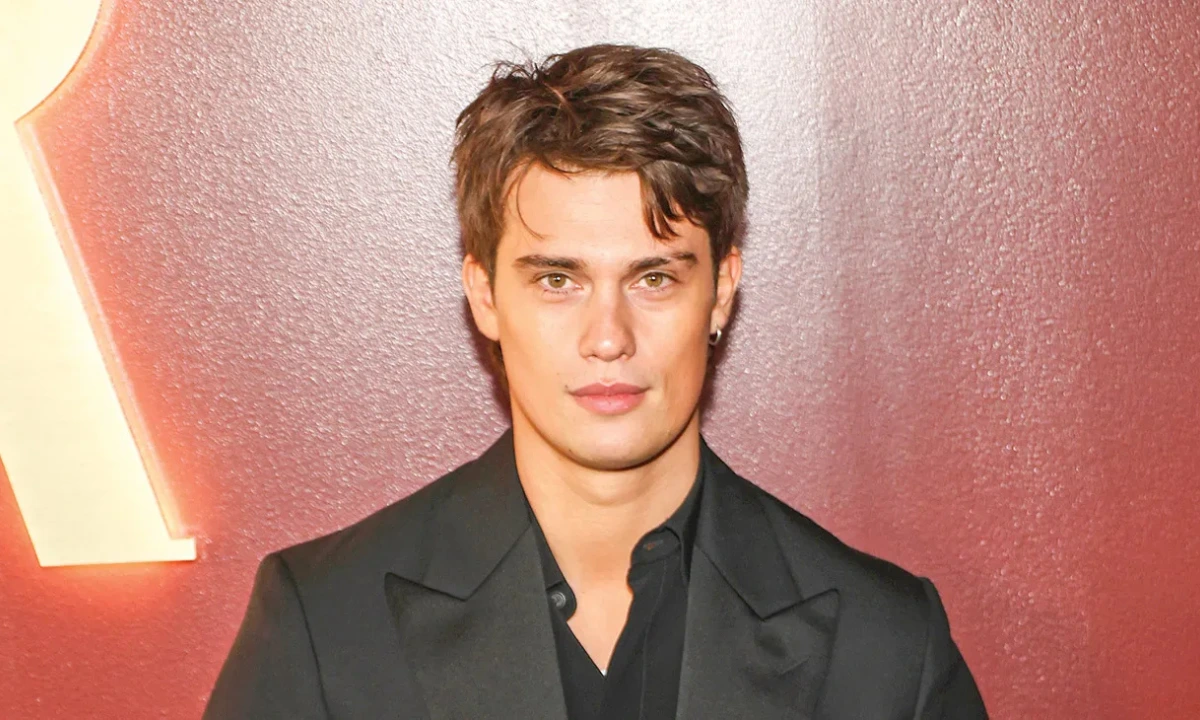 nicholas galitzine